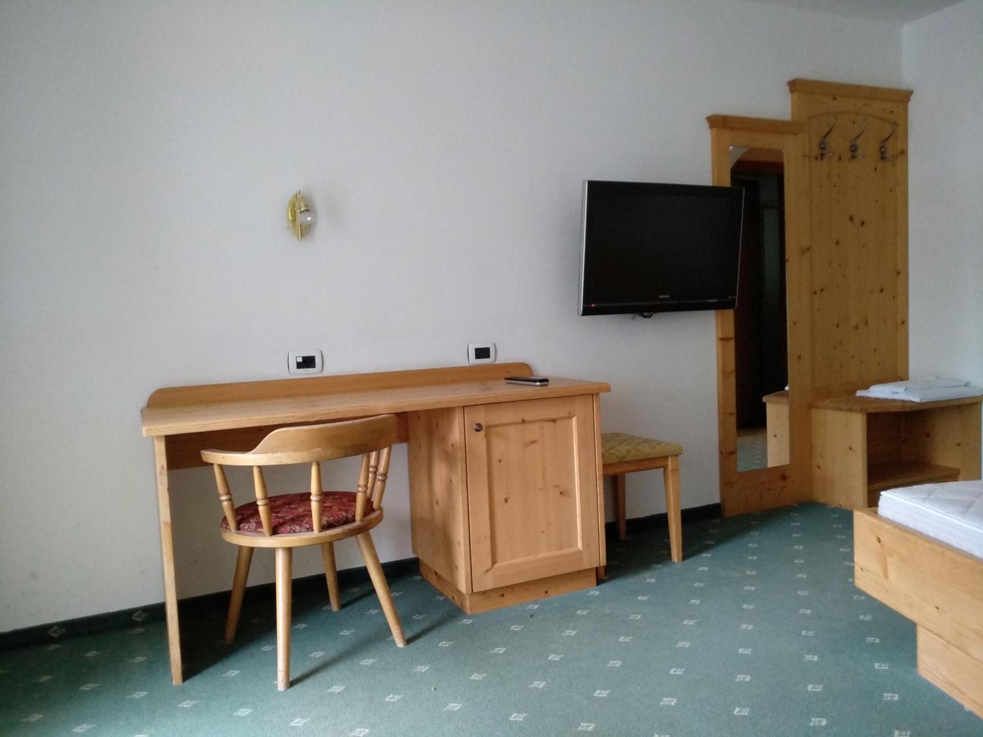 Hotel Rainhof Senales/Schnals 部屋 写真